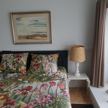 Bed and Breakfast Den Hoge Doorn Harelbeke Exterior foto