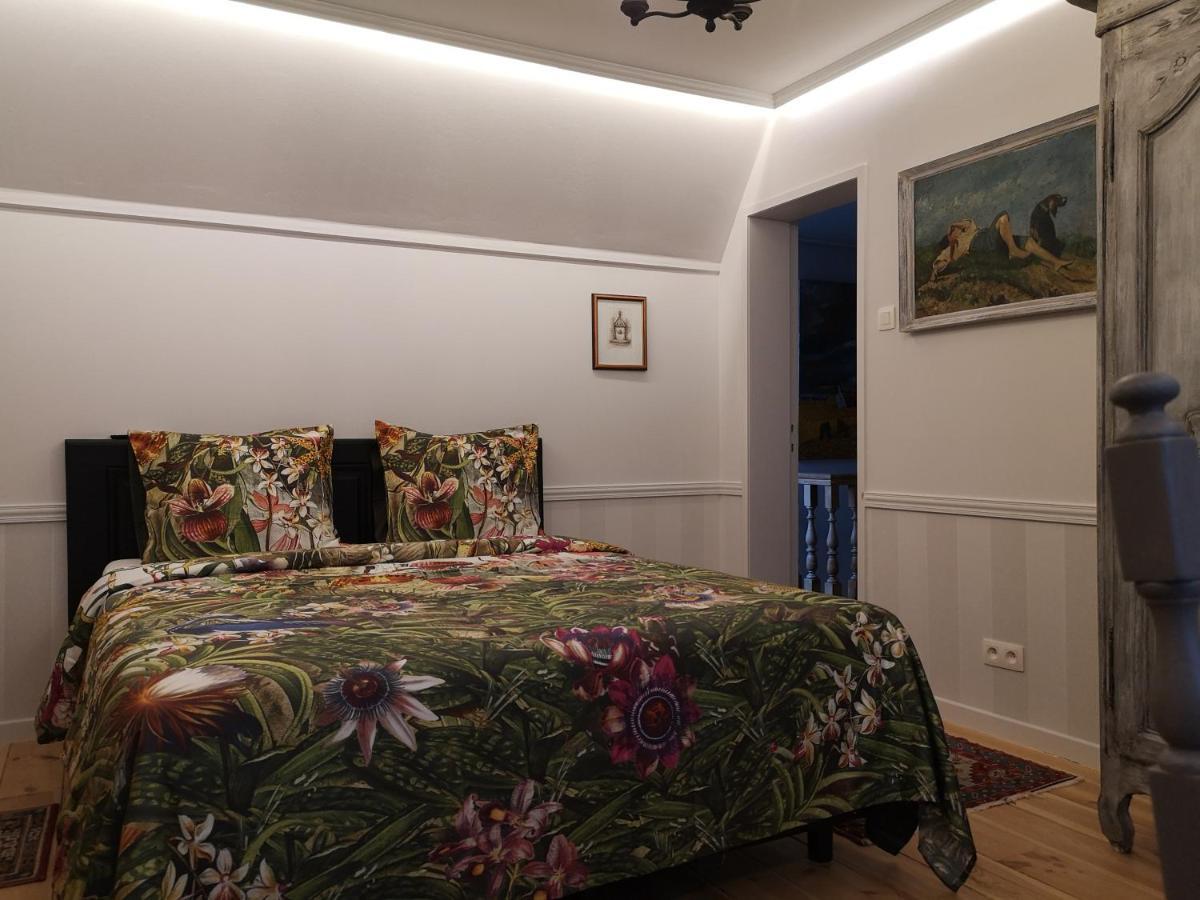 Bed and Breakfast Den Hoge Doorn Harelbeke Exterior foto